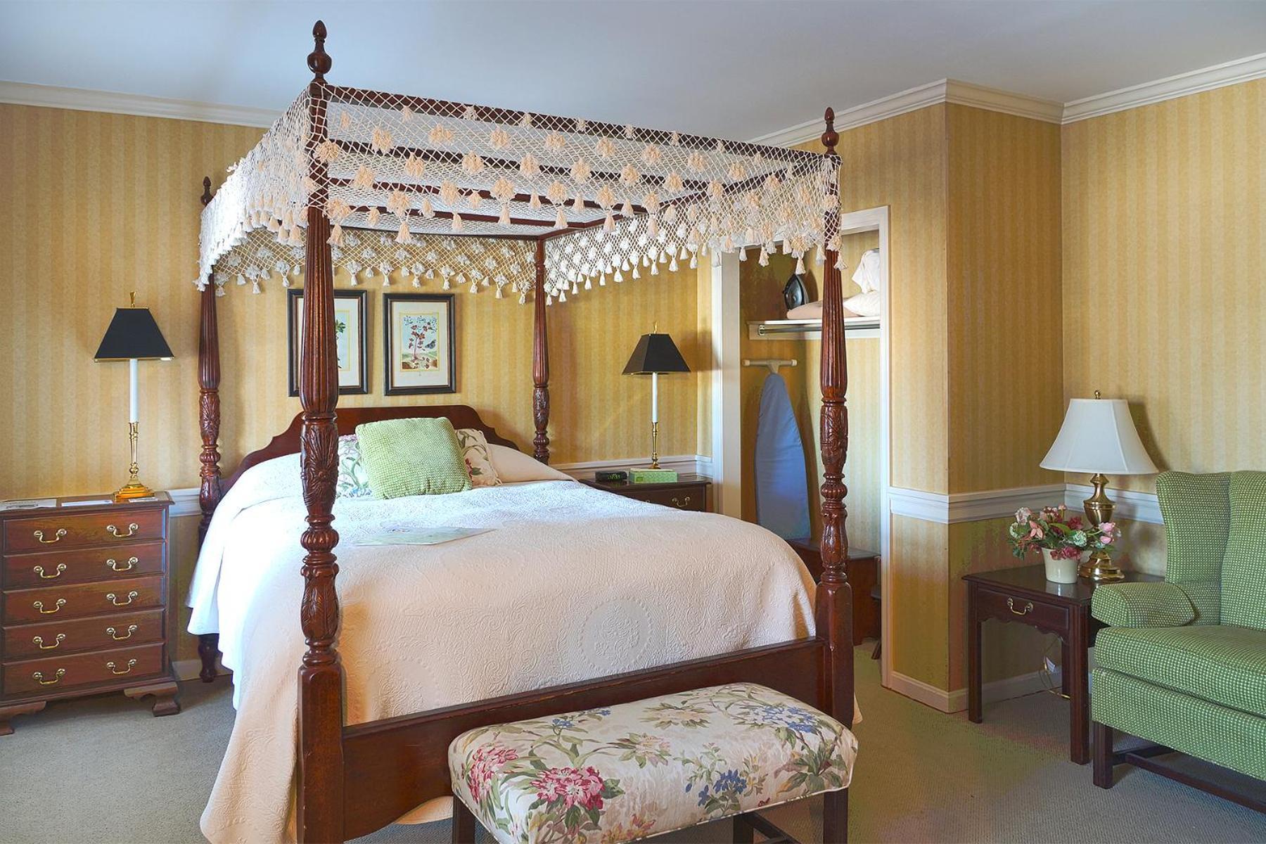 Village Bed and breakfast